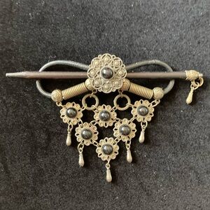 Vintage 90s Gothic Hair Slide